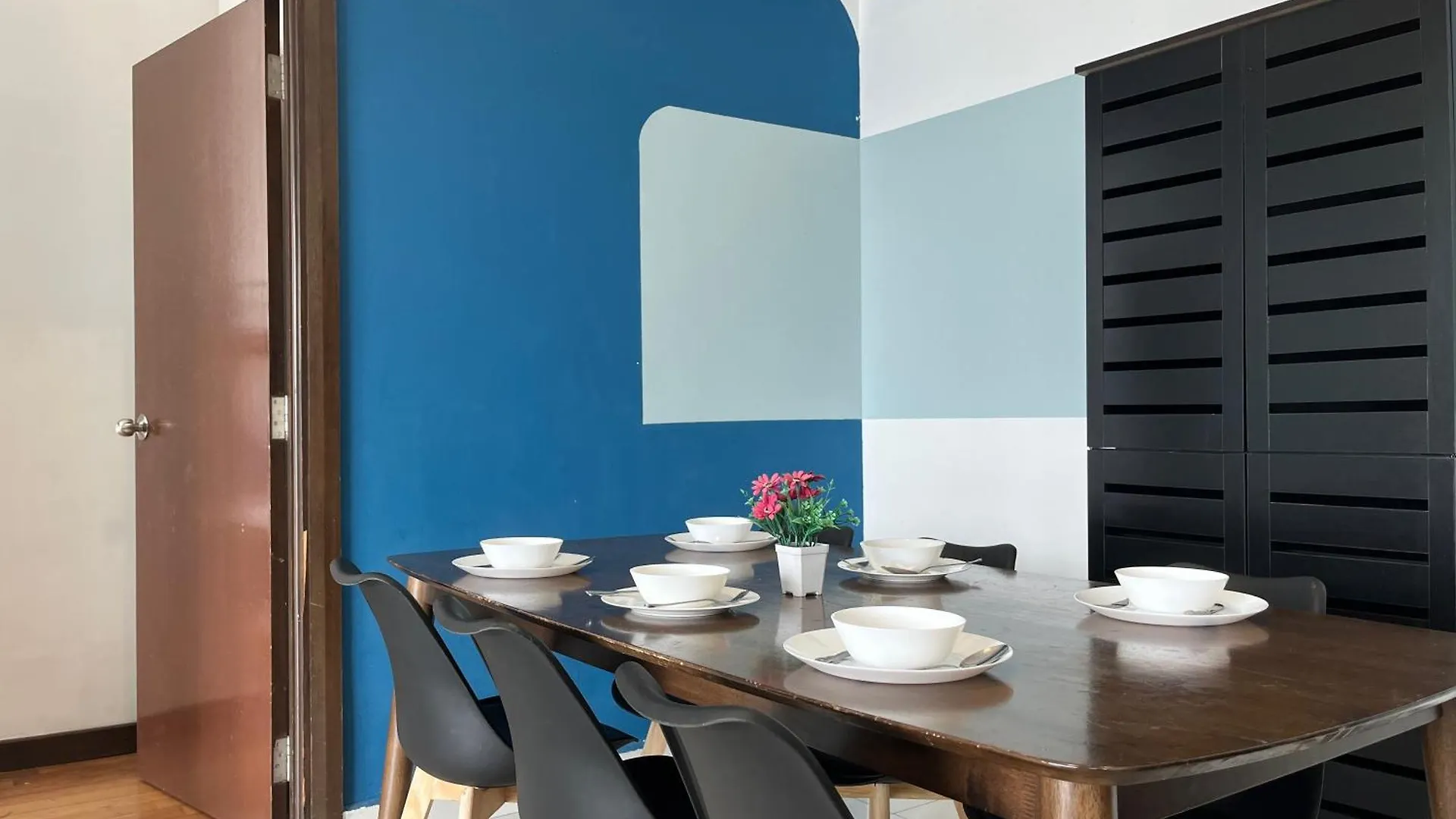 Nj Homestay Hostel At Regalia Residence クアラルンプール 0*,  マレーシア